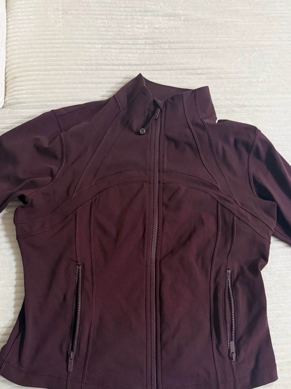 Lululemon Define Cropped Jacket Nulu in Goodnight Plum, size 12